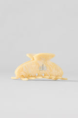 90's Claw Clip - Warm Butter Pearl
