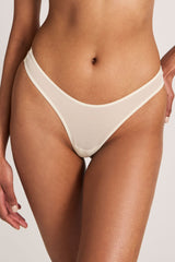 Sieve Dipped Thong in Cream
