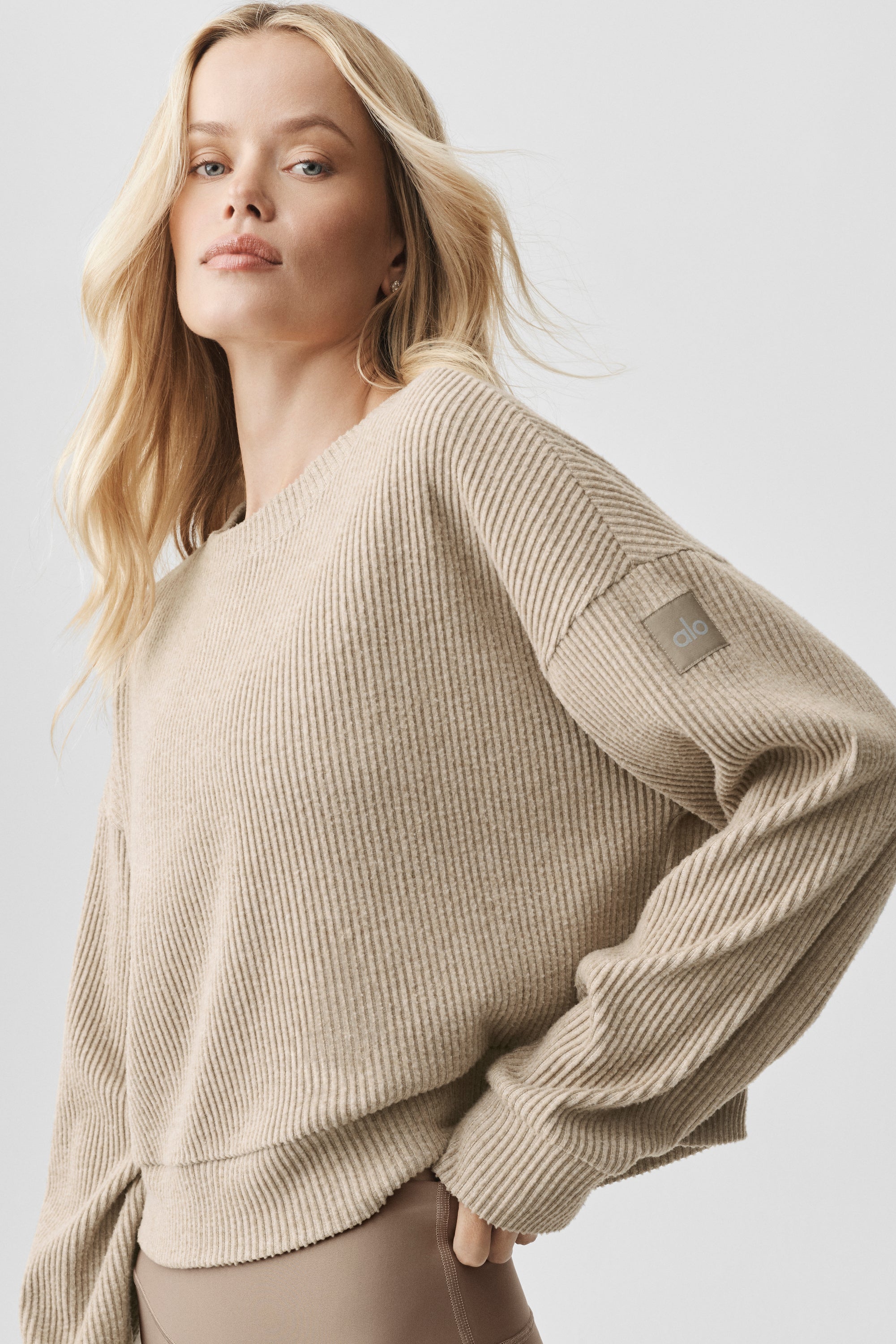 Muse Crew Neck Pullover - Gravel Heather